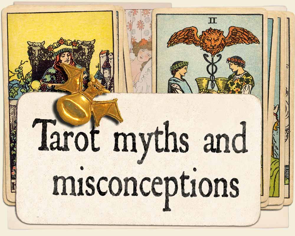 You are currently viewing Tarot myths and misconceptions
